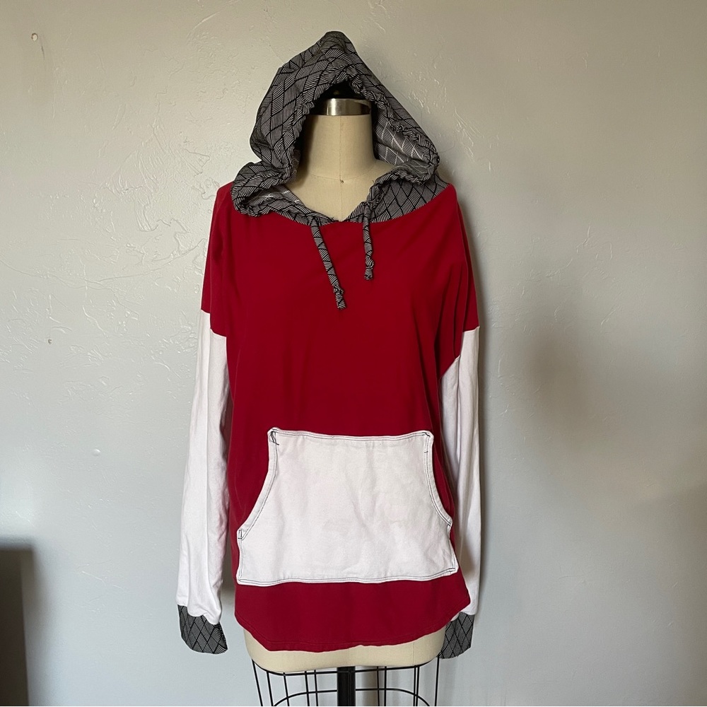 Red and black color blocked hoodie